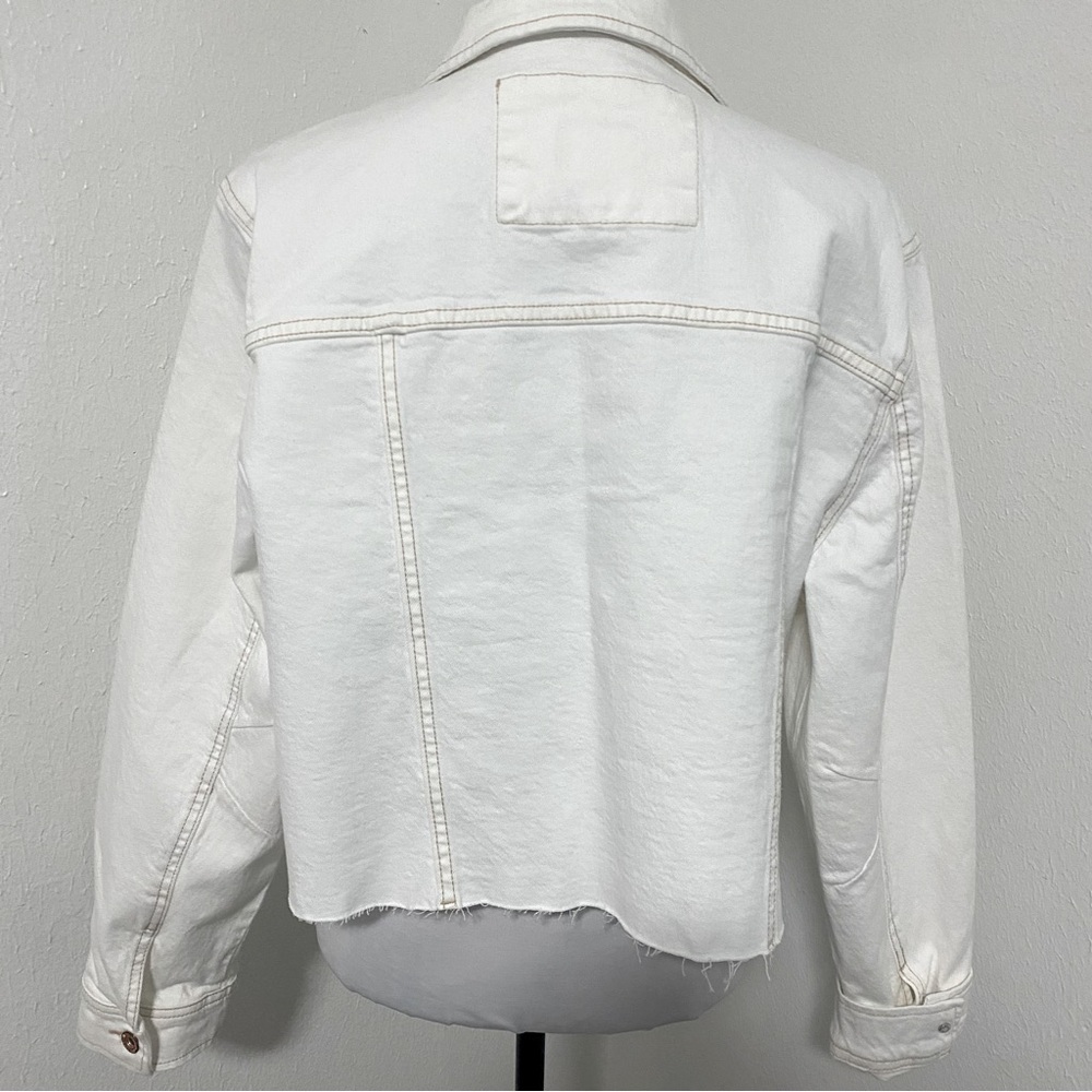 FRYE Women’s Cropped Raw-Hem Denim Jean Jacket Natural Color Cotton White XL NWT - Picture 4 of 7